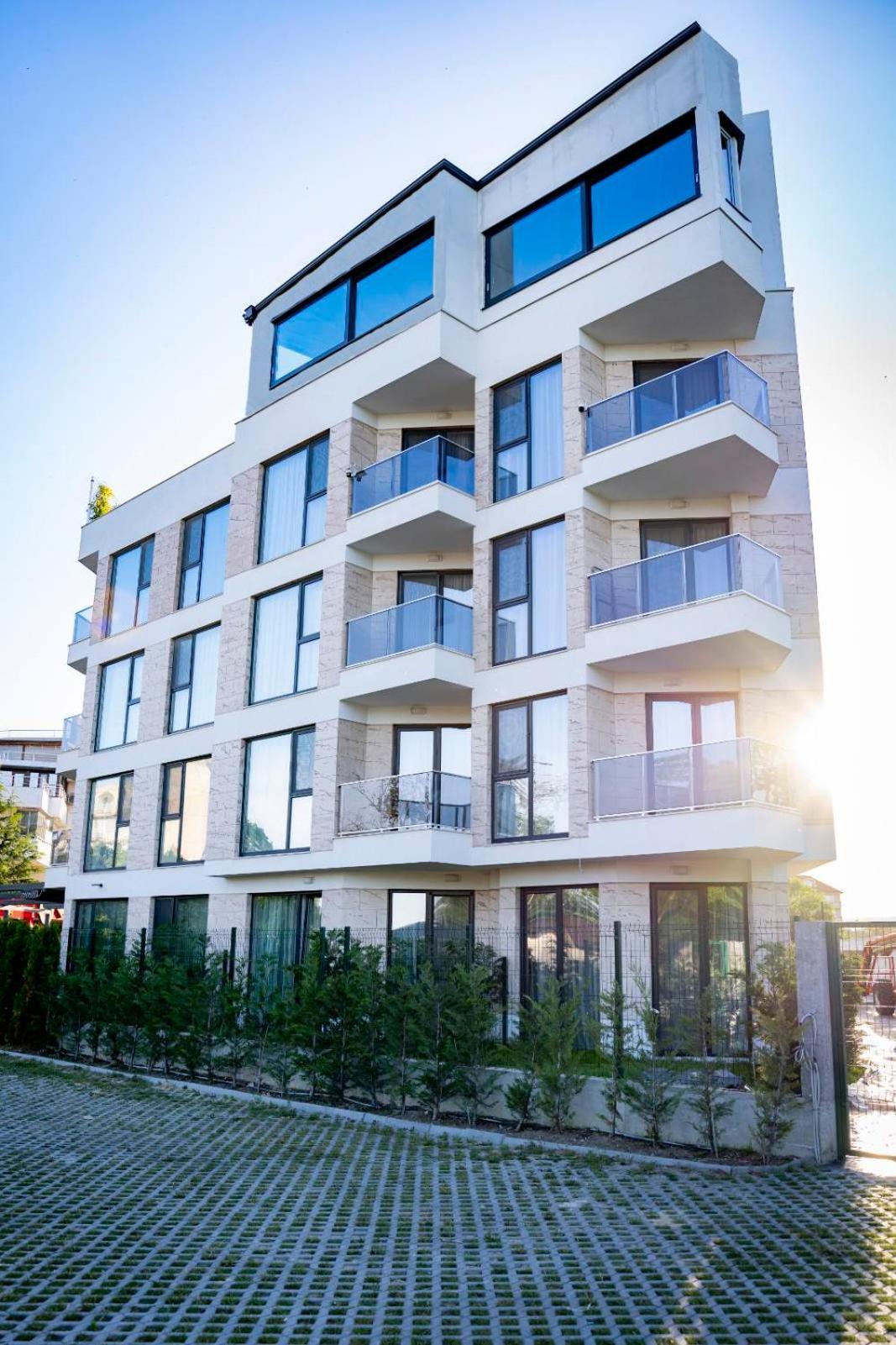 Ivalena Apart Kranevo Exterior photo